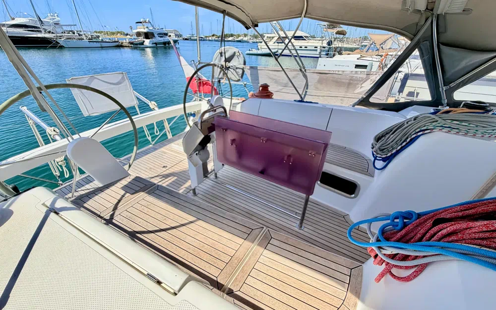 slider 5 Hanse 400