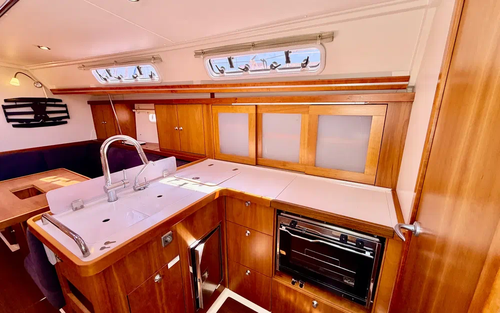 slider 19 Hanse 400