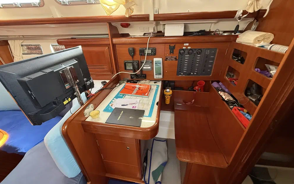 slider 23 Beneteau Oceanis 423 Clipper