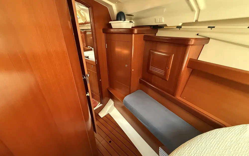 slider 31 Beneteau Oceanis 423 Clipper