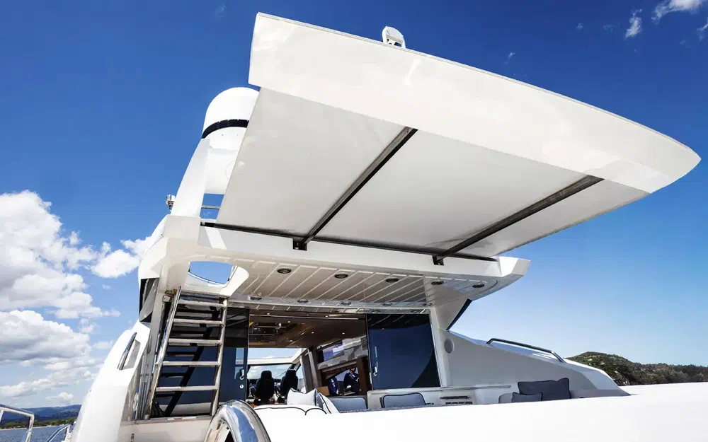 slider 14 Sunseeker Predator 84