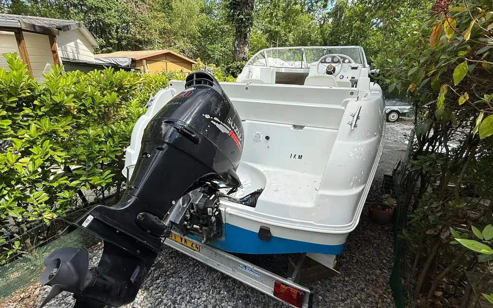 slider 4 Quicksilver 590 Cruiser