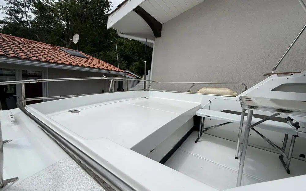 slider 8 Yachting France Arcoa 680