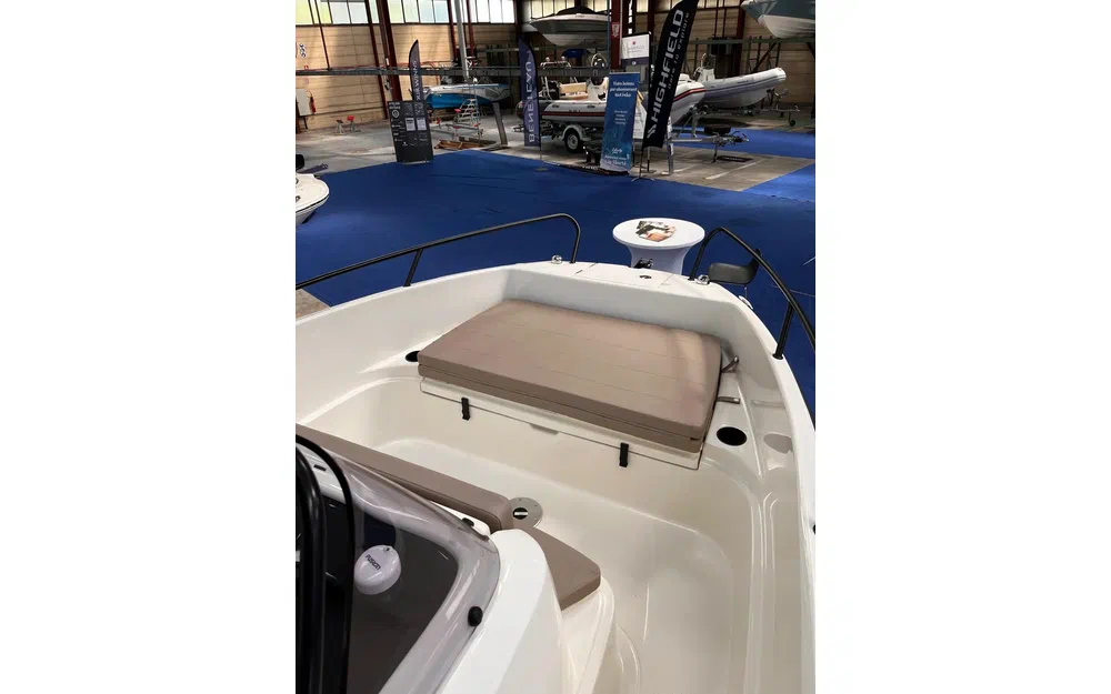 slider 6 Quicksilver Activ 555 Open