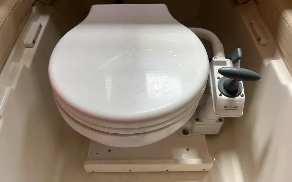 slider 18 Bayliner 742 Cuddy