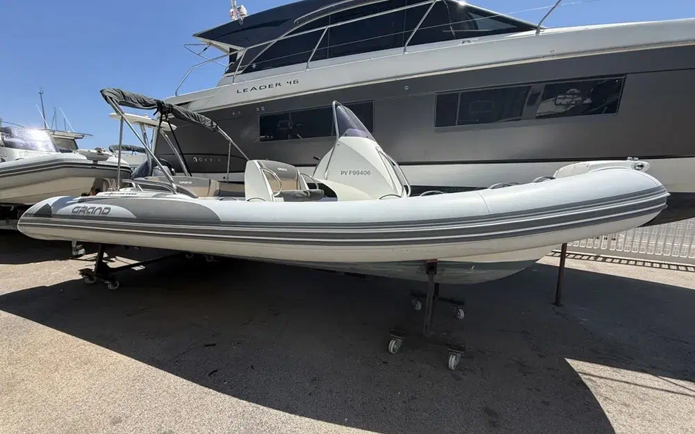 slider 0 Grand Golden Line G650