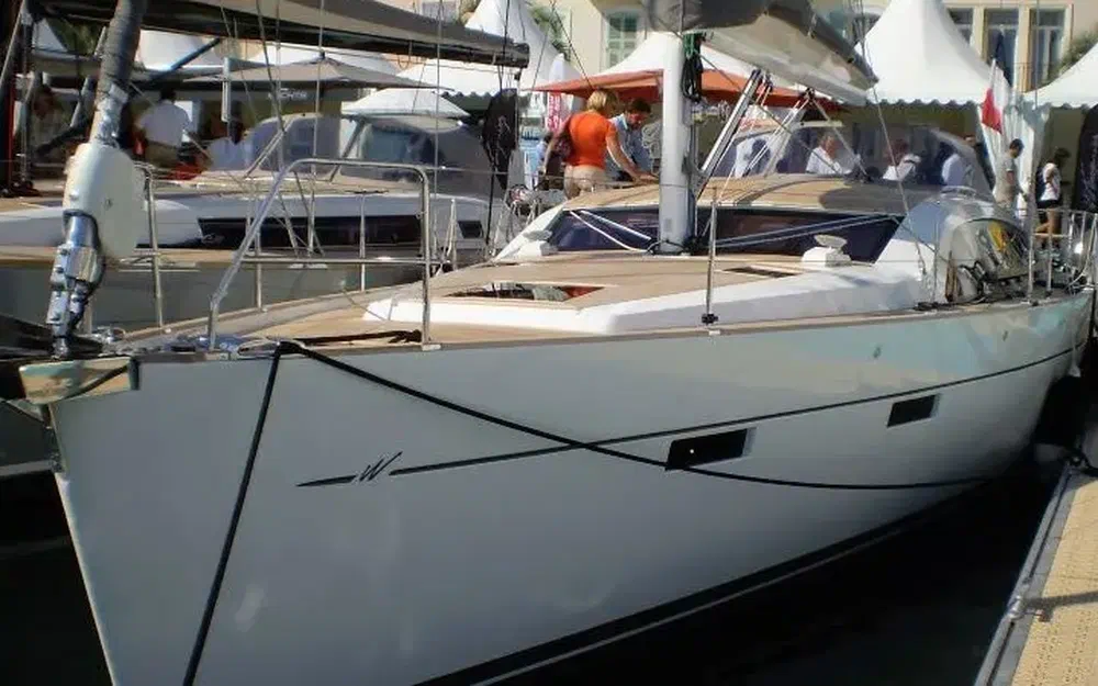 slider 2 Wauquiez Pilot Saloon 48e