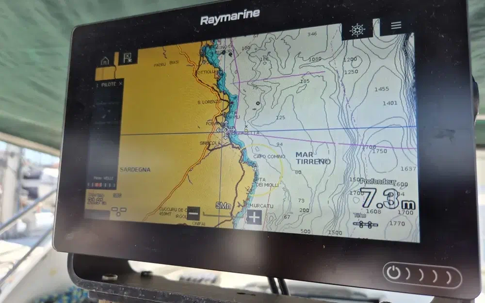 slider 66 Beneteau Oceanis 40 CC