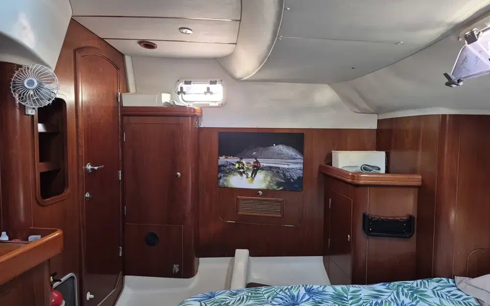 slider 76 Beneteau Oceanis 40 CC