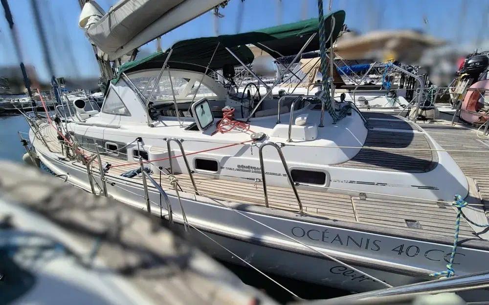 slider 7 Beneteau Oceanis 40 CC