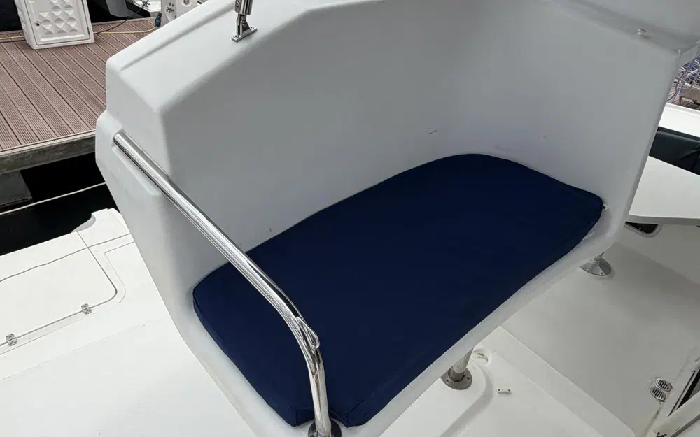 slider 17 Fountaine Pajot Mahe 36 Evolution