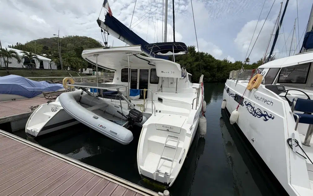 slider 0 Fountaine Pajot Mahe 36 Evolution
