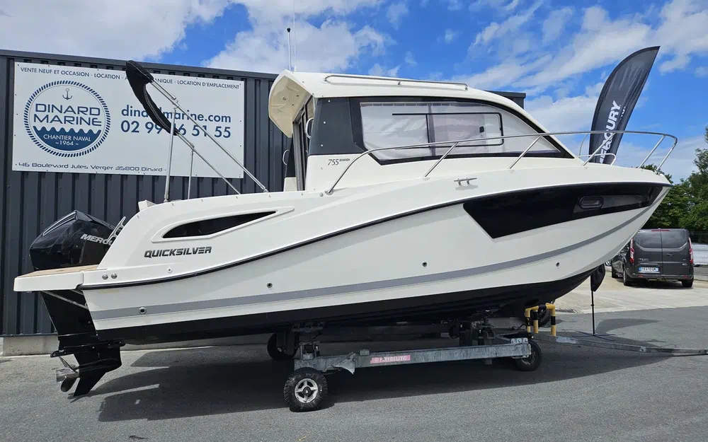 slider 24 Quicksilver Activ 755 Weekend