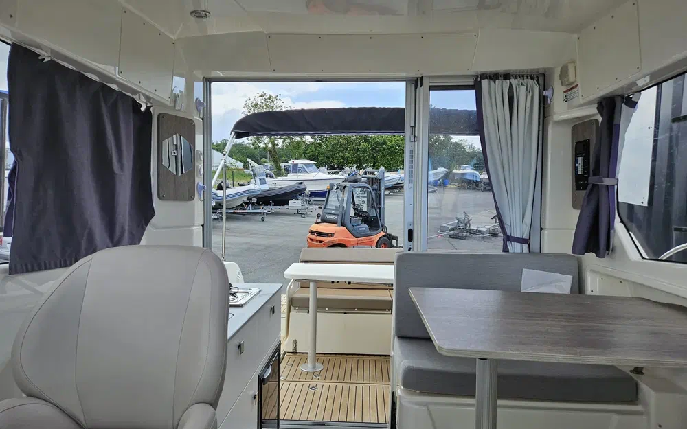 slider 6 Quicksilver Activ 755 Weekend