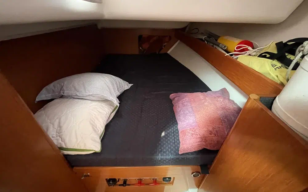 slider 21 Beneteau Cyclades 39.3