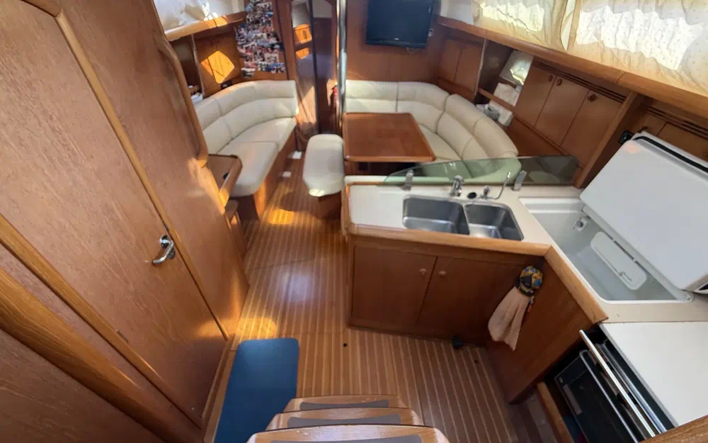slider 13 Jeanneau Sun Odyssey 40.3