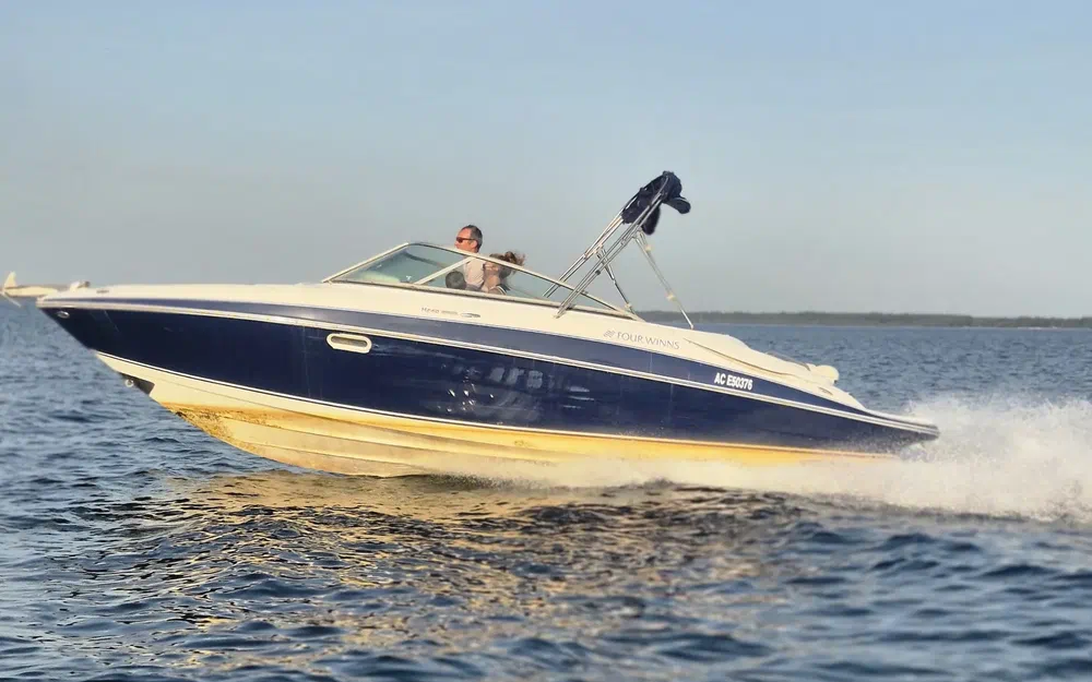 slider 0 Four Winns Horizon 240