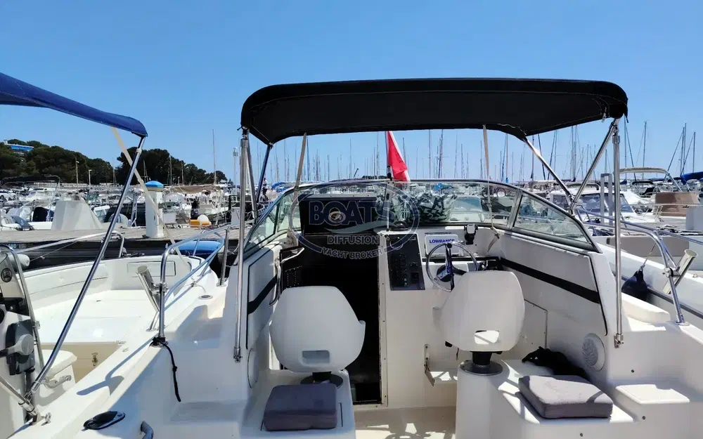 slider 6 Seaswirl Striper 2600