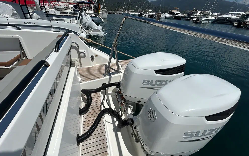 slider 10 Beneteau Flyer 9 Spacedeck