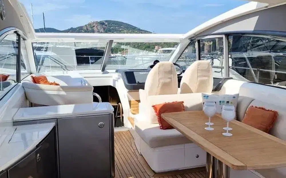 slider 8 Princess V50