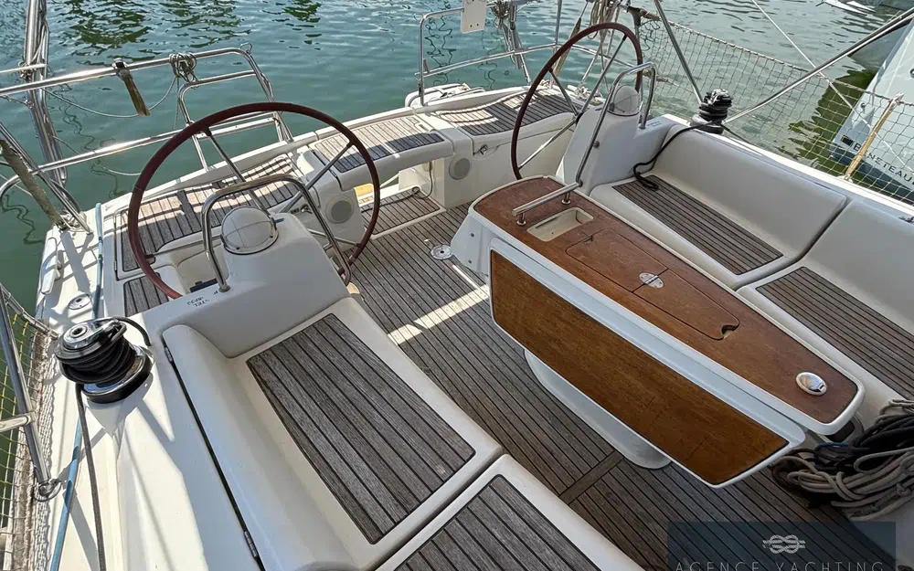 slider 26 Beneteau Oceanis 40