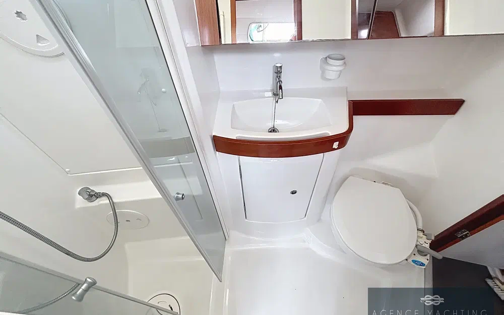 slider 6 Beneteau Oceanis 40