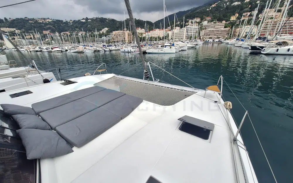 slider 11 Fountaine Pajot Saona 47