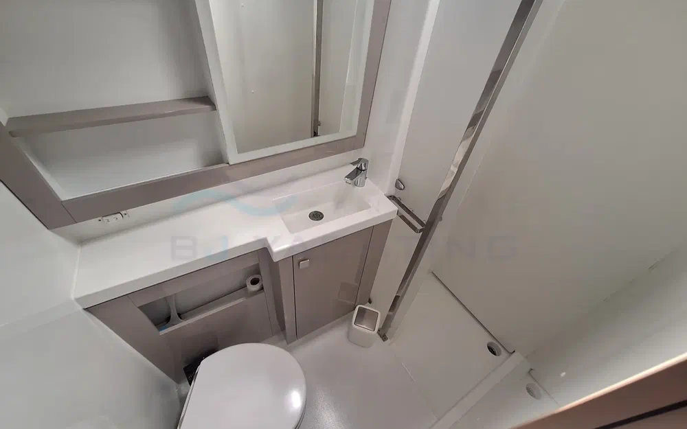 slider 31 Fountaine Pajot Saona 47