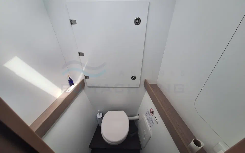 slider 36 Fountaine Pajot Saona 47