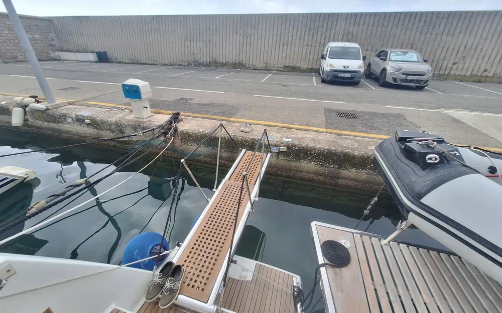 slider 4 Fountaine Pajot Saona 47