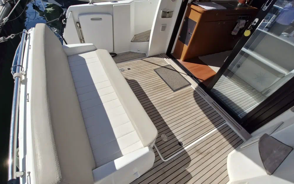 slider 35 Jeanneau NC 9