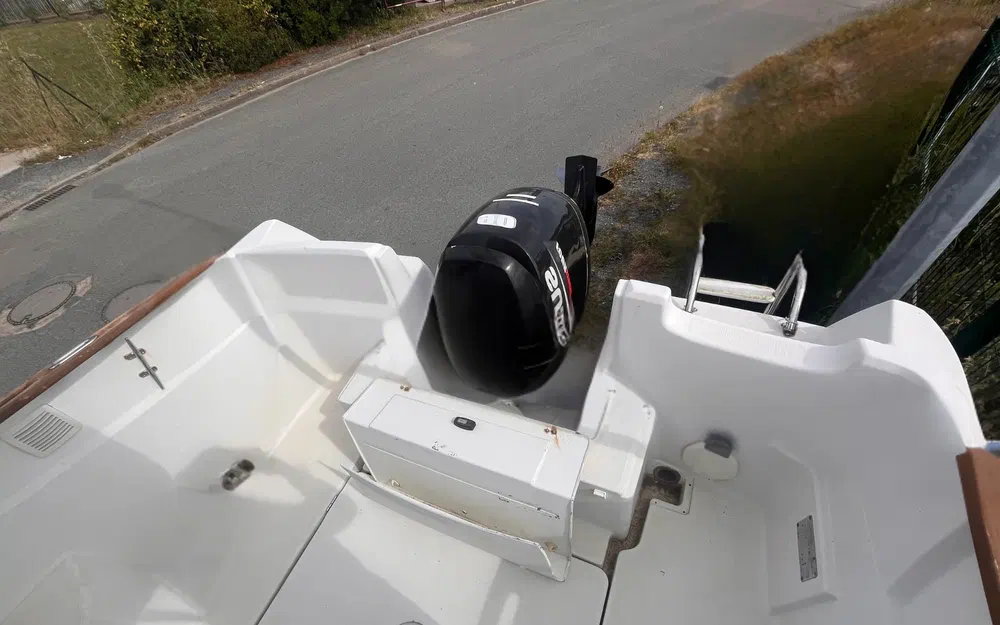 slider 3 Beneteau Antares 580 HB