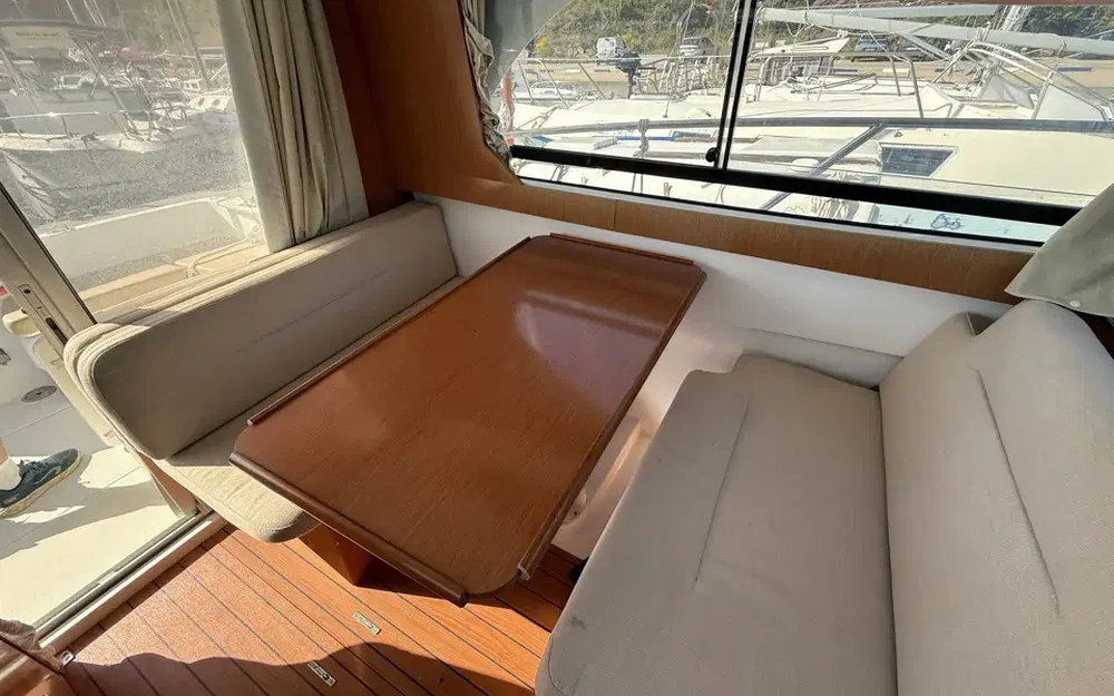 slider 10 Beneteau Antares 8 S