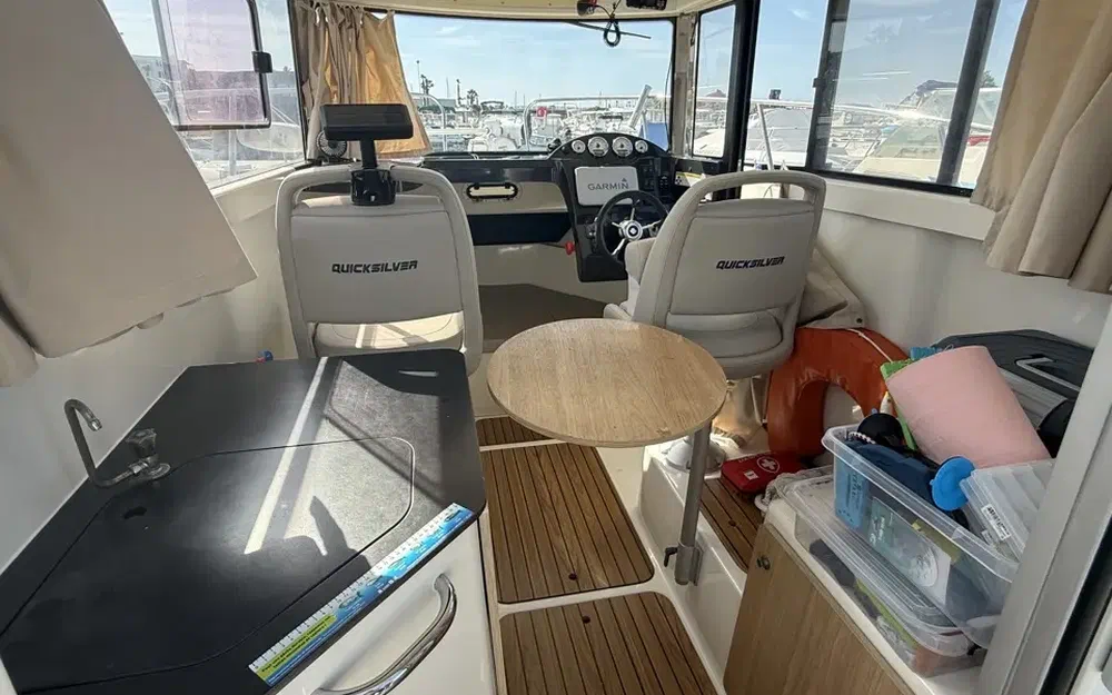 slider 22 Quicksilver 755 Pilothouse