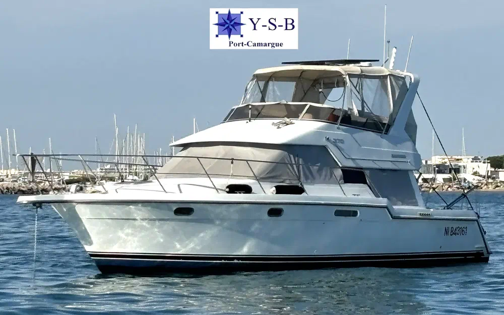 slider 0 Carver 370 Voyager