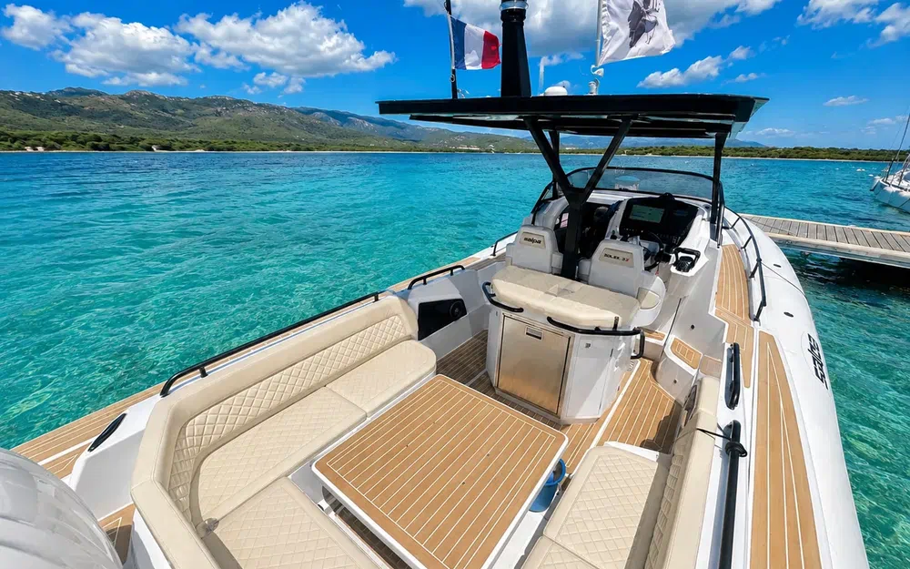 slider 2 Salpa Soleil 33 T-Top