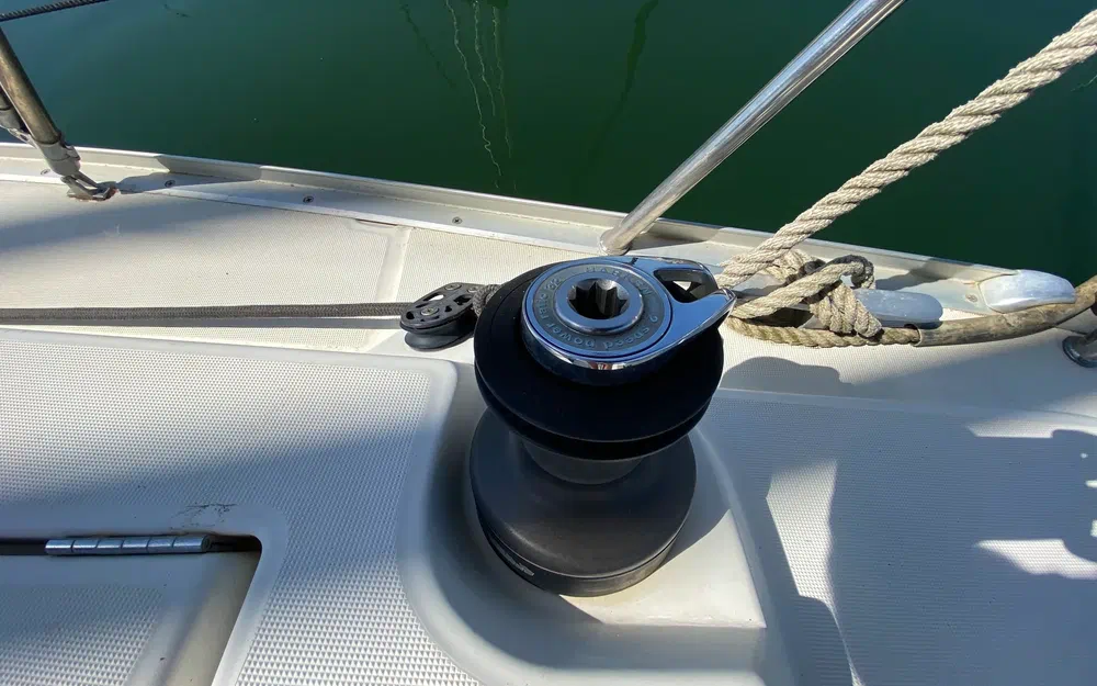 slider 17 Jeanneau Sun Odyssey 32 i
