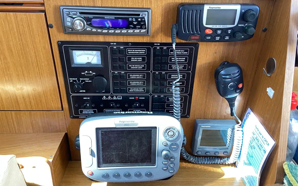 slider 5 Jeanneau Sun Odyssey 32 i