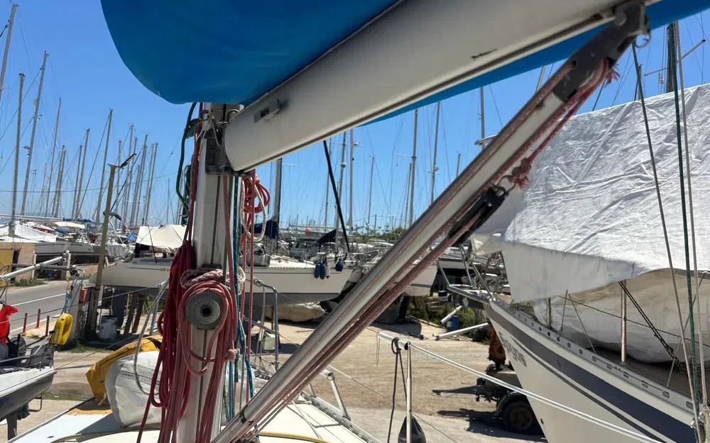 slider 16 Dufour 30 Classic