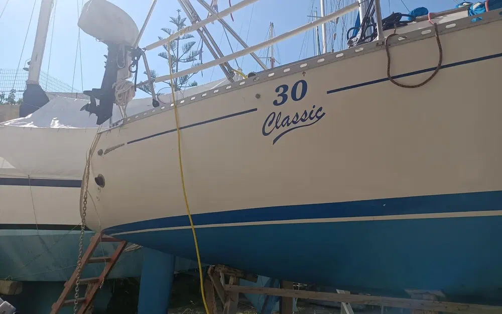 slider 19 Dufour 30 Classic