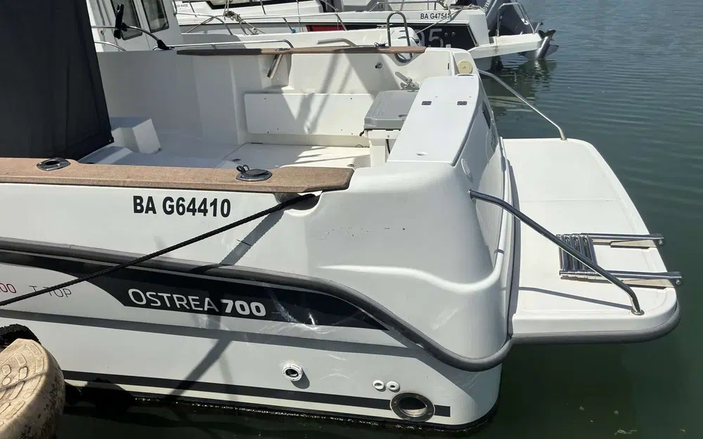 slider 6 Ocqueteau Ostrea 700 T-Top