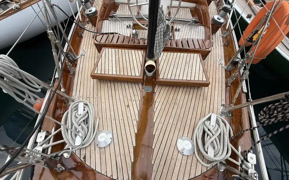 slider 17 Durand Yawl
