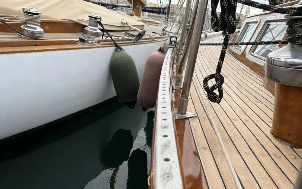 slider 32 Durand Yawl