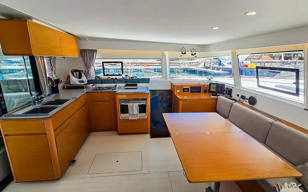slider 20 Excess Catamarans Excess 14