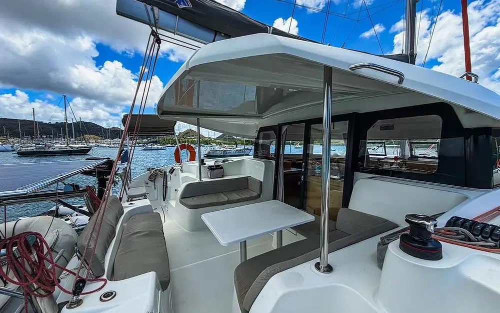 slider 10 Excess Catamarans Excess 11