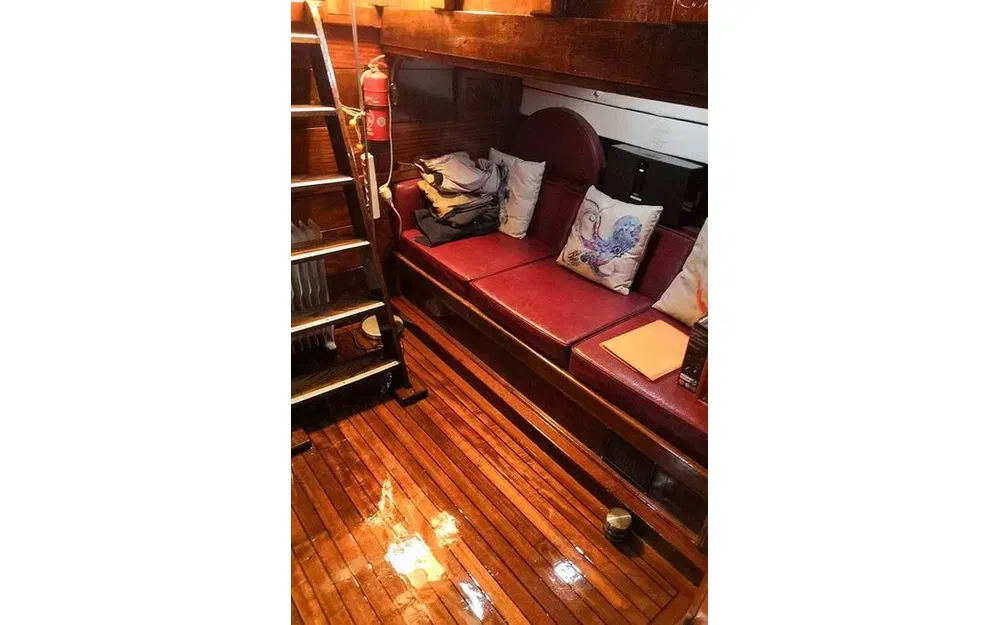 slider 18 Custom Brauer Hambourg