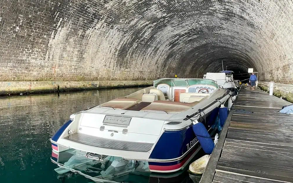 slider 15 Chris Craft Corsair 28