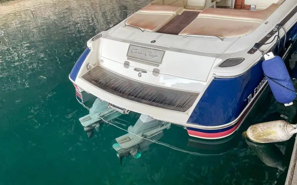 slider 21 Chris Craft Corsair 28