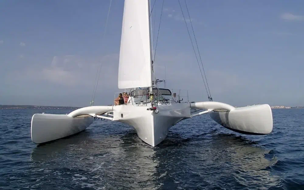 slider 0 Custom Trimaran