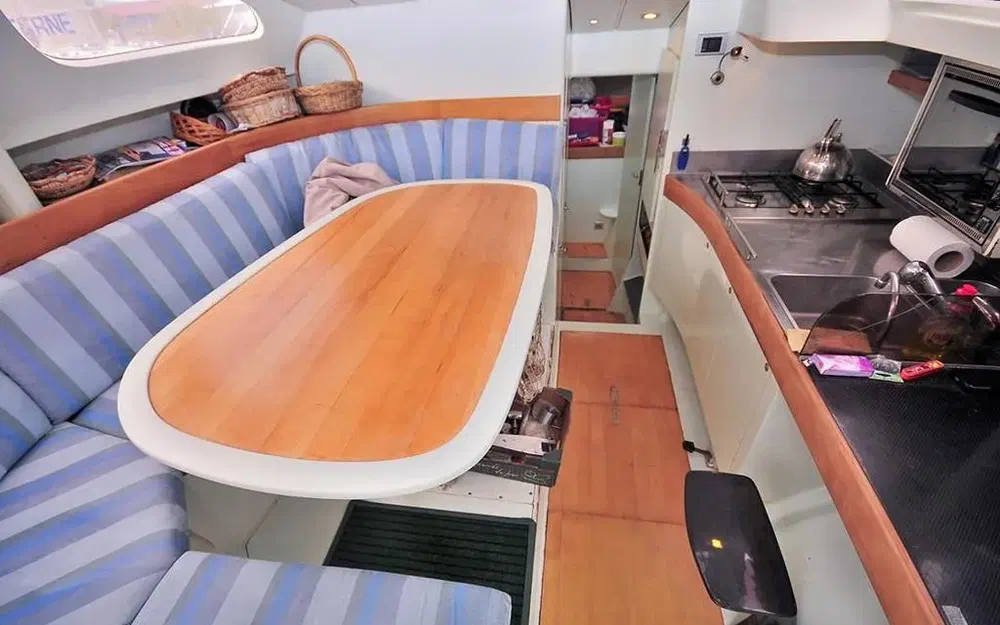 slider 10 Custom Trimaran